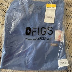 FIGS scrub top.